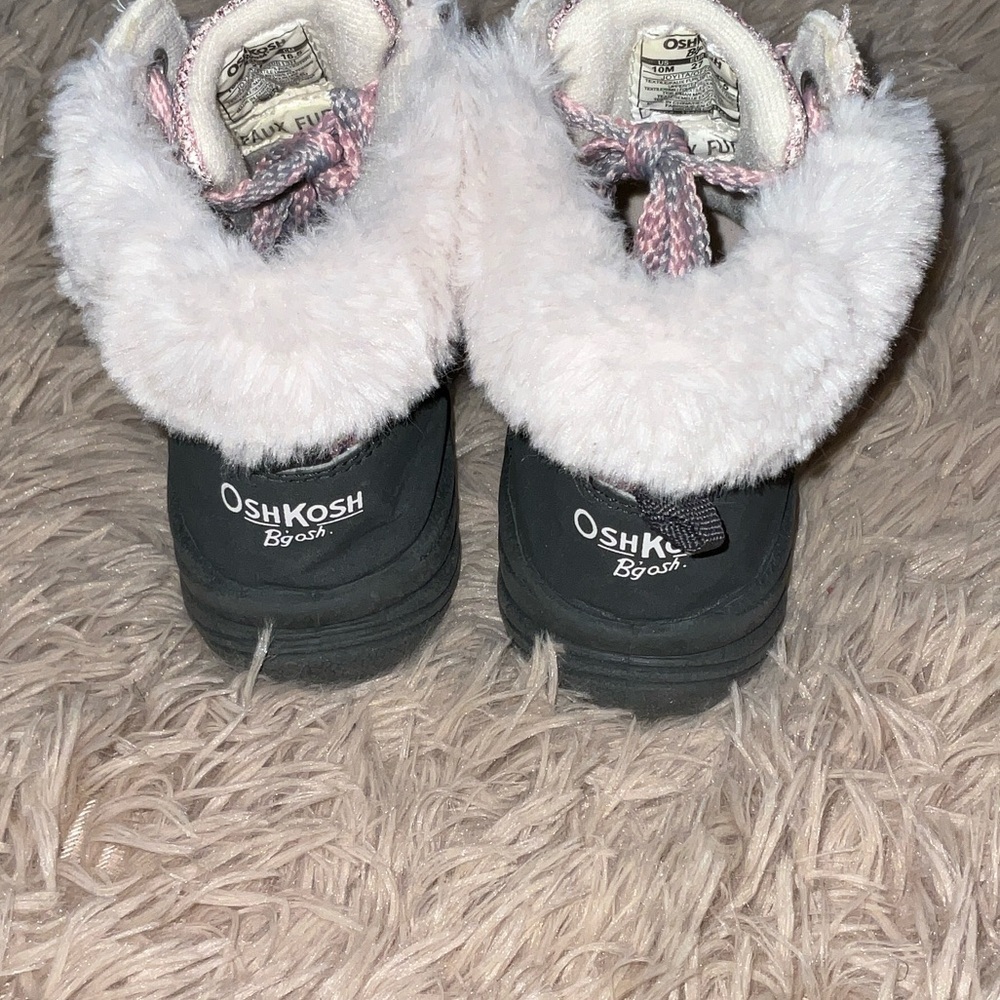 OshKosh B'gosh Glittery Pink and Black Boots - Picture 3 of 5